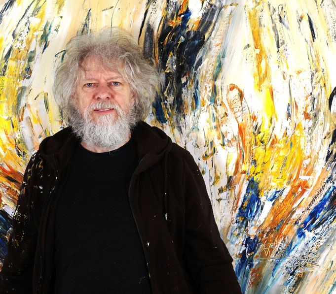 ... gerade fertig gemalt: Peter Nottrott mit Nature Experience M 1