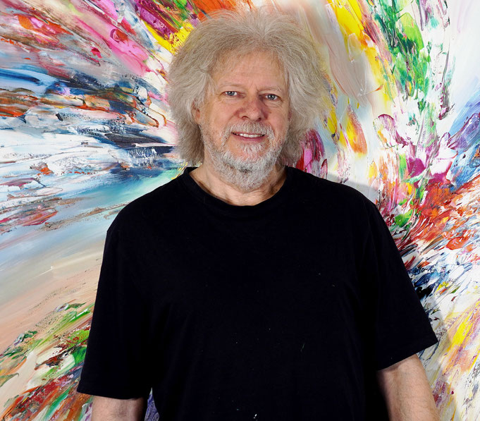 ... gerade fertig gemalt: Peter Nottrott mit Soft Symphony XL 2