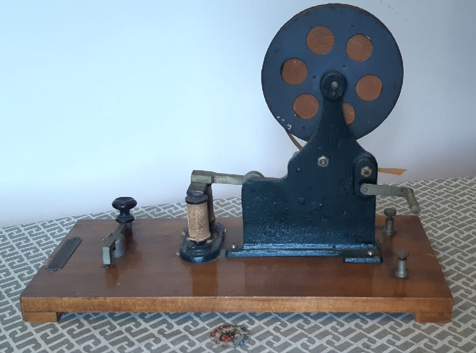 Demo morse registrator - M. Prins & Co. Utrech NL