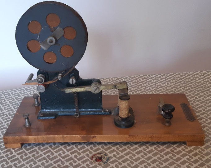 Demo morse registrator - M. Prins & Co. Utrech NL