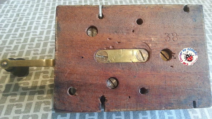 Very eraly Lindholm & Wikstrom morse key  -  underbase with s/n 38