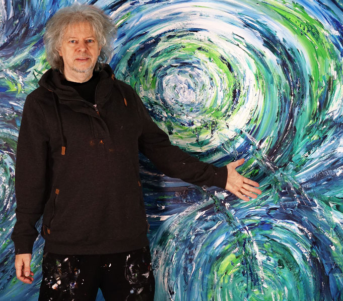 .. gerade fertig gemalt: Peter Nottrott mit Underwater Daylight XXXL 6