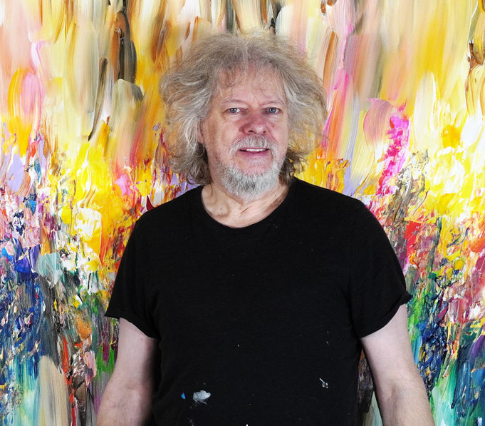 ... gerade fertig gemalt: Peter Nottrott mit Full Of Hope XXL 6