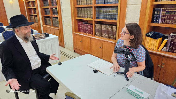 Interview mit Rabbiner Greenberg in der Jewish Community in Shanghai | Bild: Miklós Klaus Rózsa