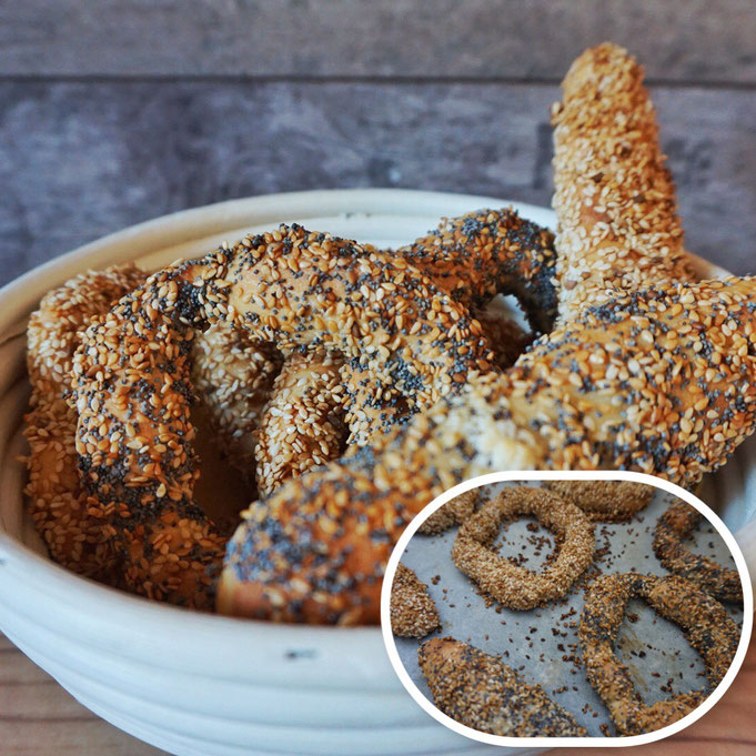 selbstgemachte knusprige Simit l original tuerkische Sesamringe mit Mohn