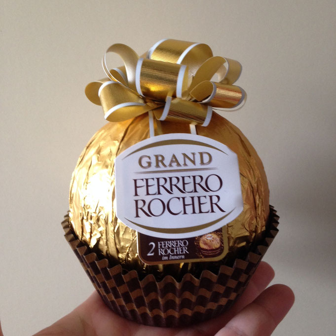 Grand FERRERO ROCHER |Was ist drin? | Spoileralarm