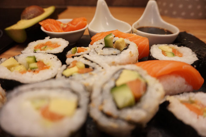 Sushi-Reis selber machen l Sushi selber machen l California Rolls einfach gemacht