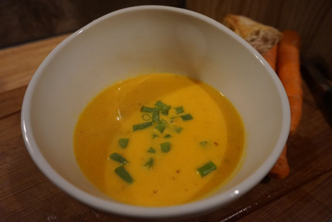 einfache leckere Moehrensuppe | mit Ingwer und Orange