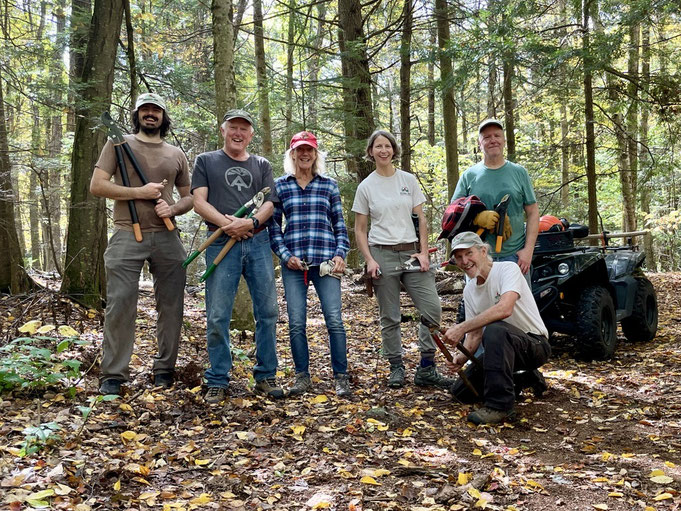 Volunteers helped protect our small population of wood lilies (Lilium philadelphicum) growing on our powerline corridor by removing the invasive glossy buckthorn beginning to shade the lilies.