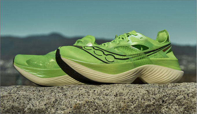 Saucony running app store