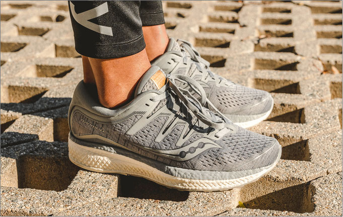 Triumph ISO 5 aus der Linear Shade-Kollektion. Bildquelle: Saucony