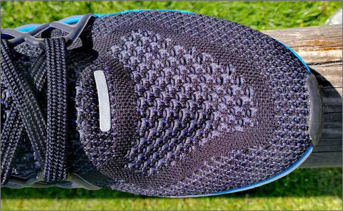 Das Ultra-Knit-Obermaterial ist sehr bequem.