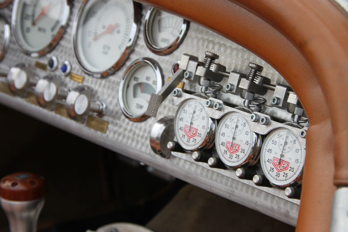 platine chronometre heuer aluminium vintage rallye vhc