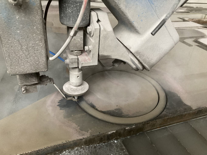 Découpe eau silice 4000 bars aluminium usinage 