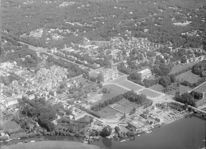Vues aériennes de Maisons-Laffitte en juin 1935