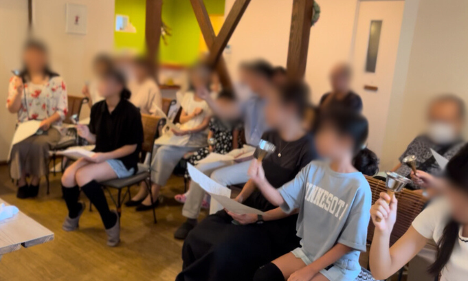 会場の皆さまとのミュージックベル合奏