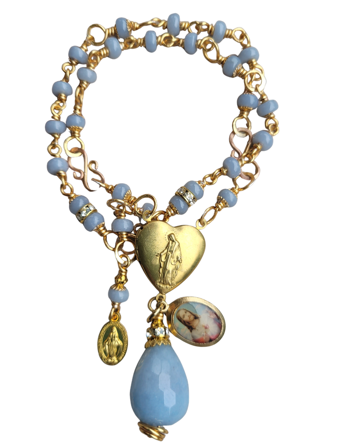 Rosendraht Rosendraht.de webshop Schmuck online Manufaktur handgemacht Schmuckdesign Design Designerschmuck Unikate Goldschmuck Edelsteinschmuck Armband Halskette Kette Marienmedaille Maria Jesus Charm Anhänger Herz Kreuz Jade Amethyst lila magenta 2in1