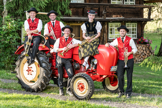 Benjamin Bruhn, Christian Simon, Raphael Hermann, Leni Pfaff, Mark Fehr