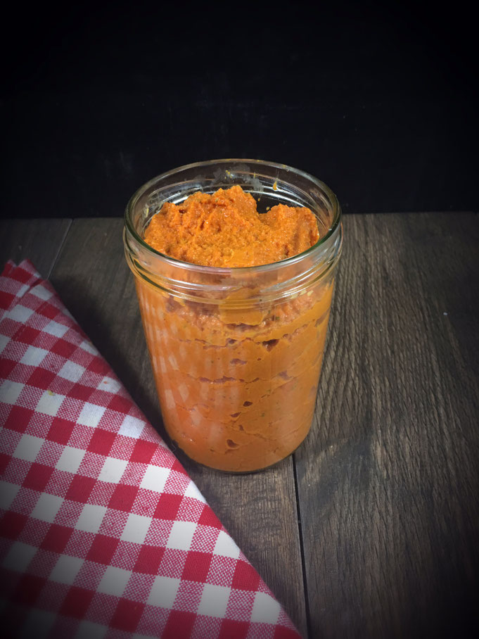 Aufstrich vegan Tomate Möhre, Karottenaufstrich vegan Thermomix, Karottenaufstrich Tomate vegan, Aufstrich Tomate Thermomix