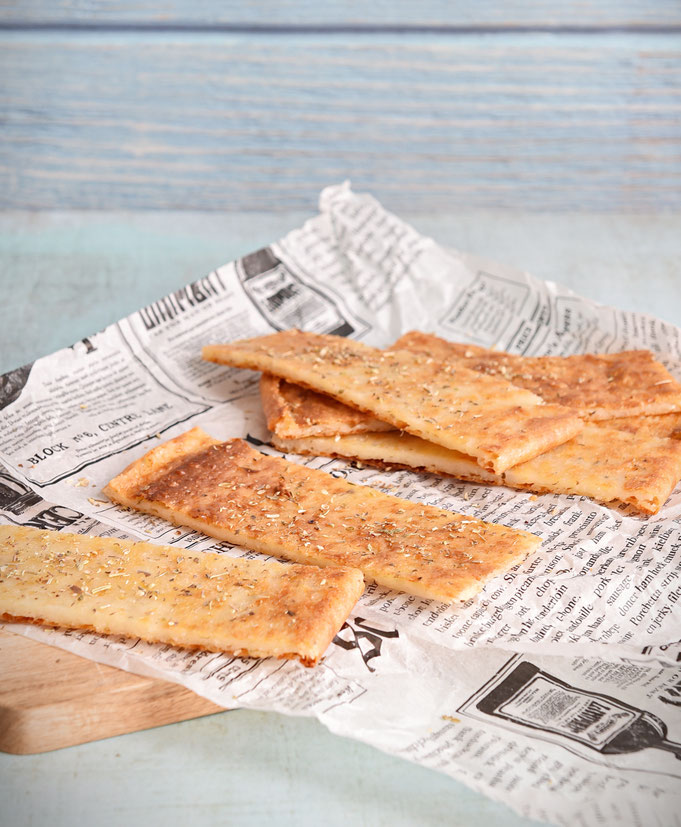 dünnes Pizzabrot vegan aus dem Thermomix schnell und einfach
