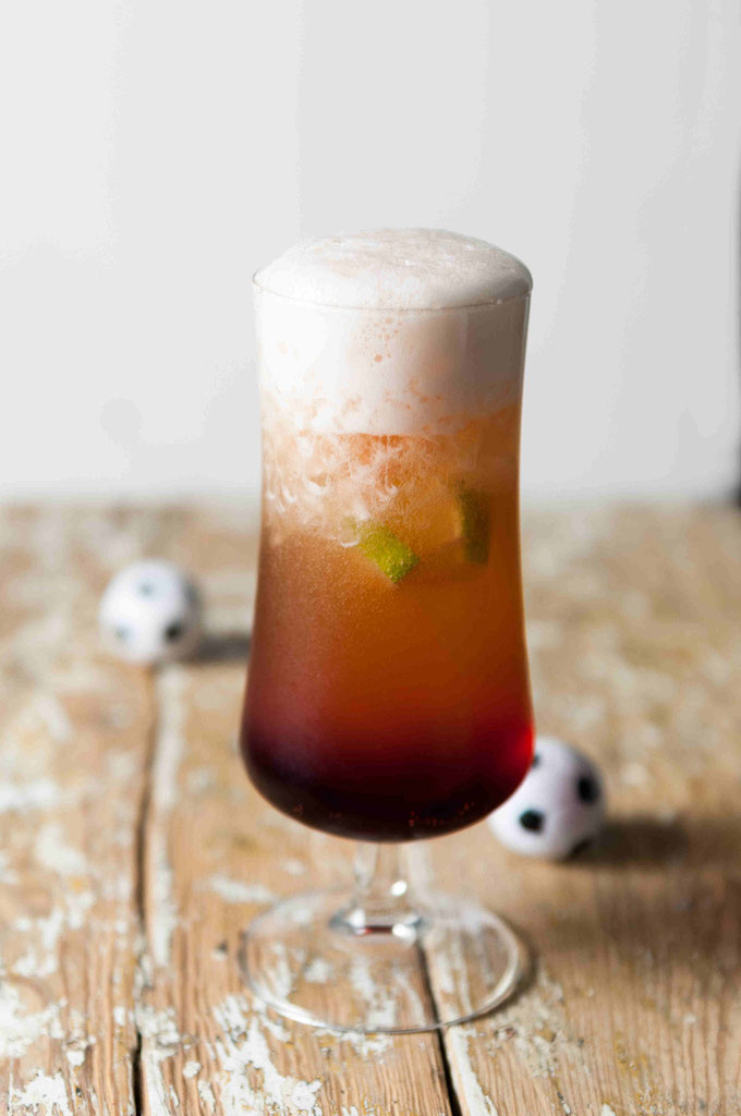Bierbrause mit Ginger Ale, Gernadine, Eiswürfeln, Thermomix, Sommergetränk