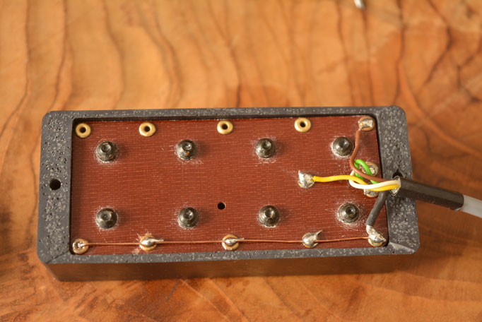 8 COIL MINI,  1 HUMBUCKER PER STRING TYPE  5 point wiring 