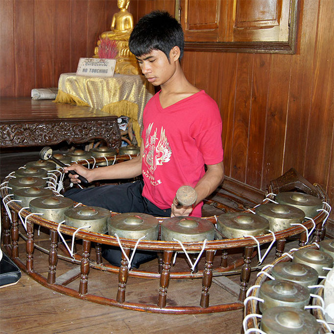 Gong chimes kong vong គងវង់ Site de soundsofangkor