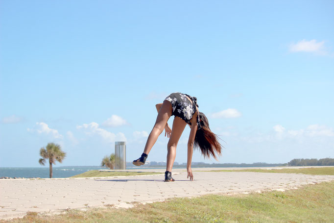 Art God & Love Inc. Copyright © 2017  | Photoshoot: Amy & Family  |  Location: South Pointe, Miami Beach, FL, United States.