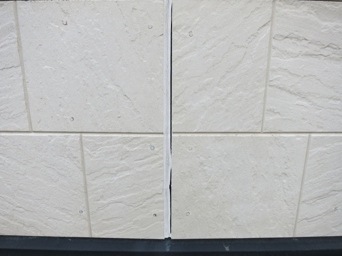 劣化したシーリング