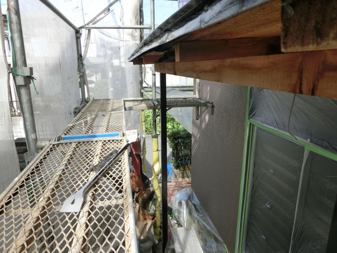 既存破風板 解体撤去