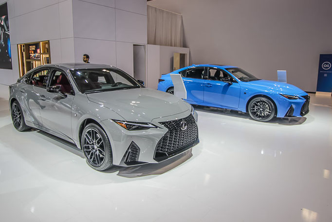 5 Lexus serie F at 2024 Toronto Auto Show