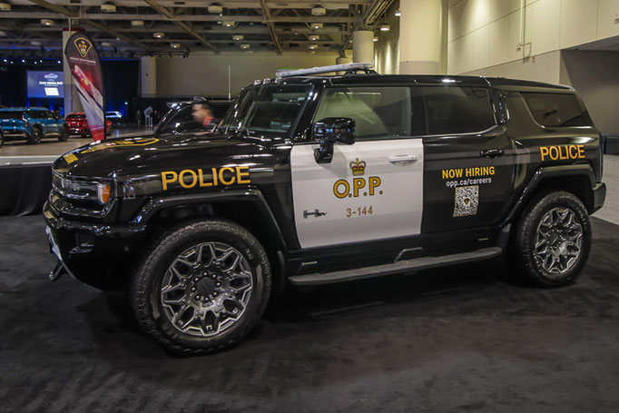 La Police au salon de l'auto de Toronto 2024