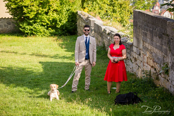 Brautpaarshooting am Schloss Heidenheim mit Hund