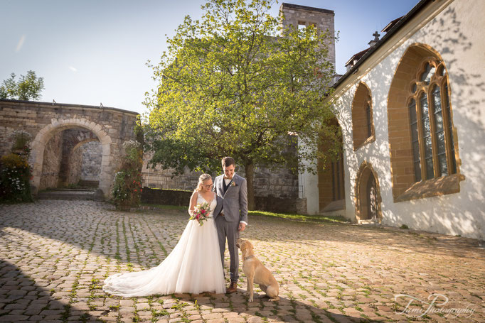 Heiraten am Schloss Heidenheim mit Hund