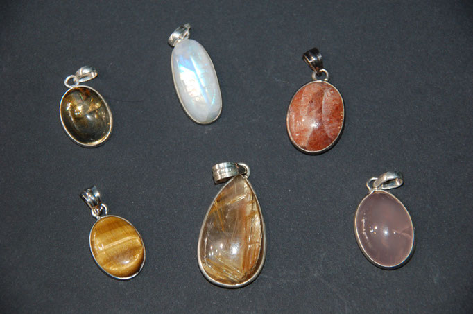 Citrine - Pierre de Lune - Pierre de Soleil - Œil de Tigre - Quartz à Rutile - Quartz Rose