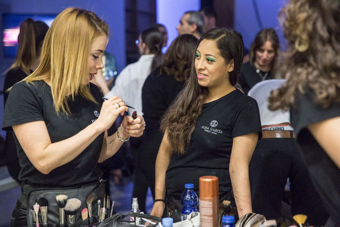 maquillaje y peluquería de moda para pasarela Aragón fashion week