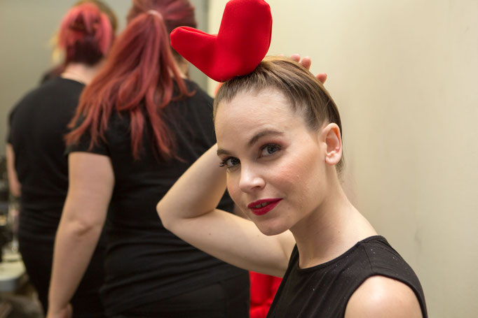 maquillaje y peluquería de moda para pasarela Aragón fashion week