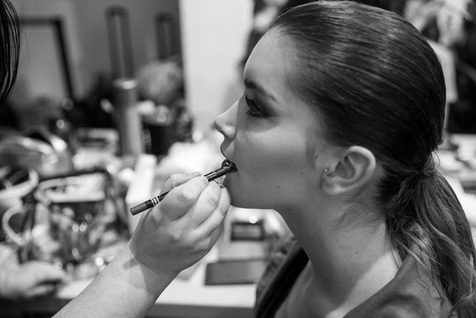 maquillaje y peluquería de moda para pasarela Aragón fashion week