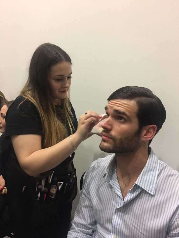 maquillaje y peluquería de moda para pasarela Aragón fashion week