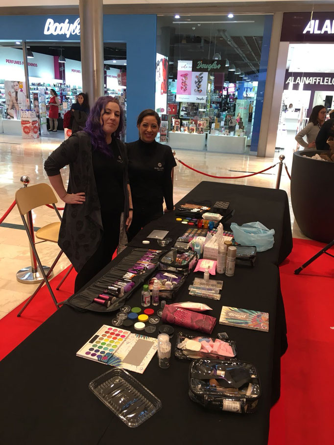 Maquilladora para eventos Zaragoza, centro comercial puerto venecia.