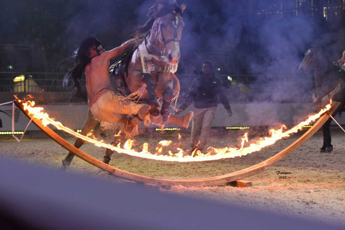 CHEVAL PASSION 2022 - Spectacle les Crinières d'OR - Laurent DOUZIECH