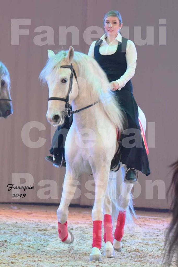 Cheval Passion 2019 - LA FINCA SAINT GILLES - dans le Cabaret Équestre - HALL A - 07