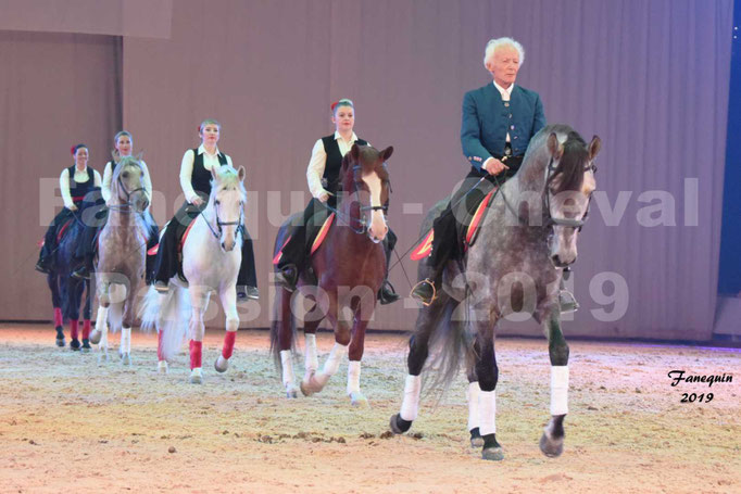 Cheval Passion 2019 - LA FINCA SAINT GILLES - dans le Cabaret Équestre - HALL A - 01
