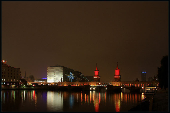 Widok na Szprewe i Oberbaumbrücke