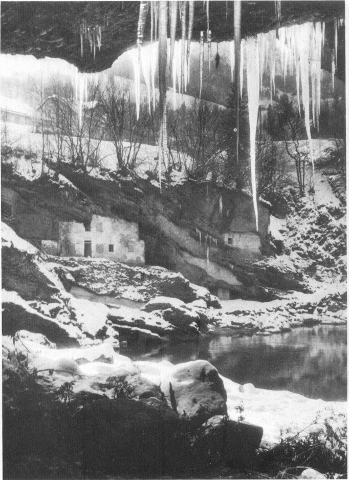 Höhlen-Wohnungen Nähe Ennsbrücke