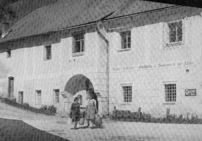 Die im Stausee verschwundene "Aschach-Taverne"