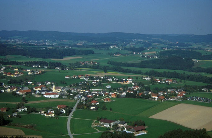 Flugaufnahe Sept. 2003 Foto Josef Schachermayr