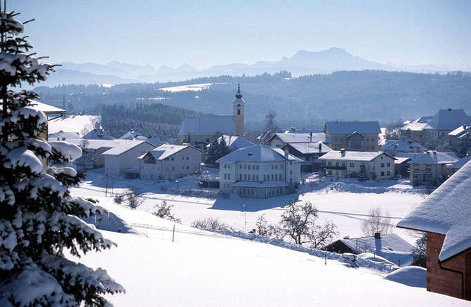 Winter in <b><a href="http://www.neukirchenandervoeckla.at">Neukirchen an der Vöckla</a></b>