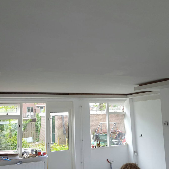 Verlaagd plafond met optie voor indirect licht