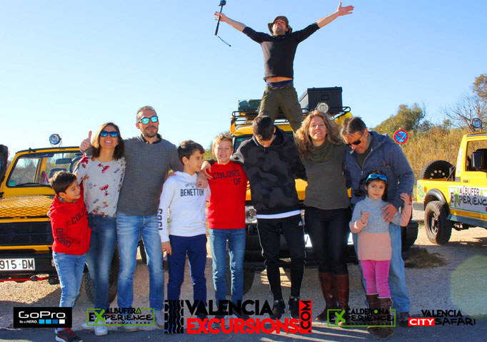 Excursions in Albufera Natural Park for children and families in Valencia. Visit L'Albufera Reserve with jeeps and enjoy a boat trip included